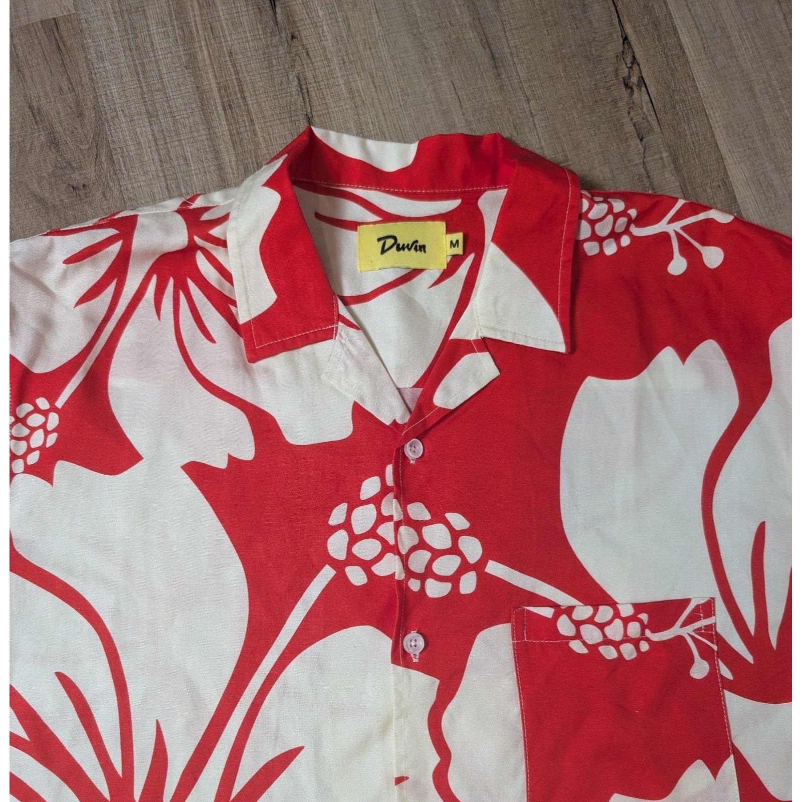 Nwot Duvin Design Co. Size M Hibiscus Camp Shirt Button-Up Tencel Linen Blend — image 3 of 8